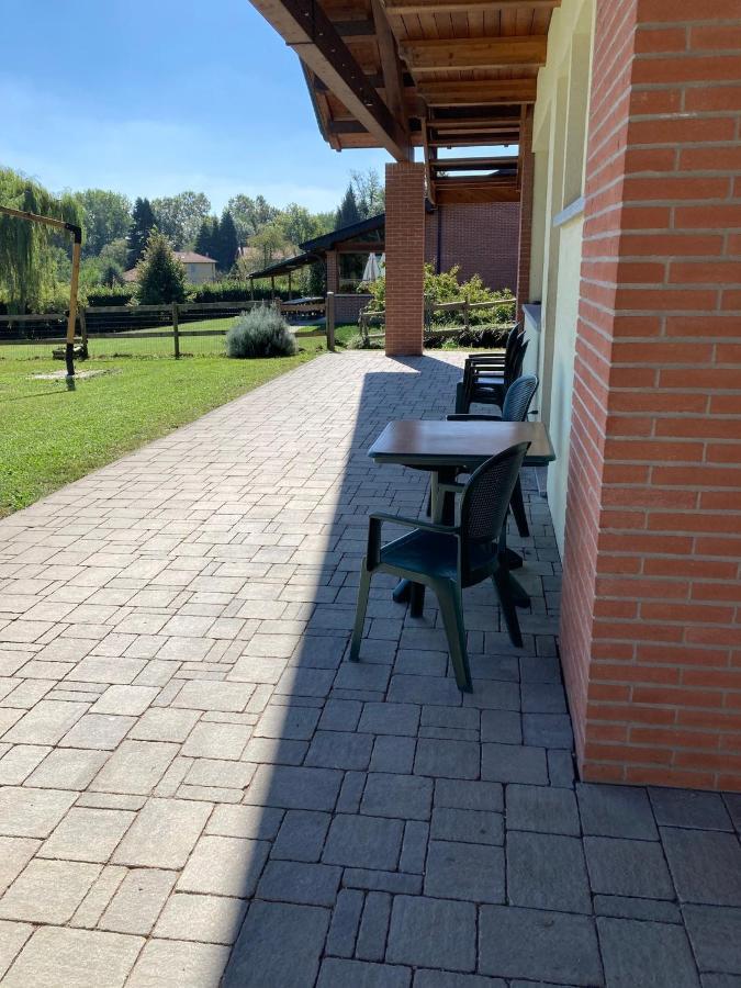 Agriturismo Altana Del Motto Rosso Gattico Bagian luar foto