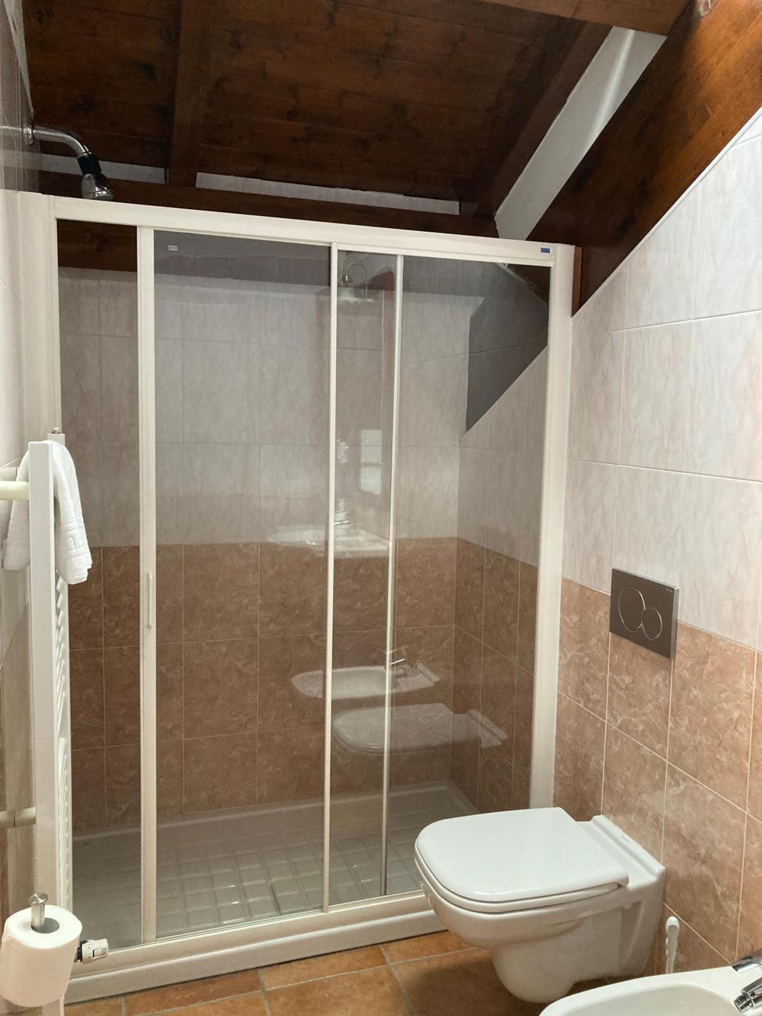 Agriturismo Altana Del Motto Rosso Gattico Bagian luar foto